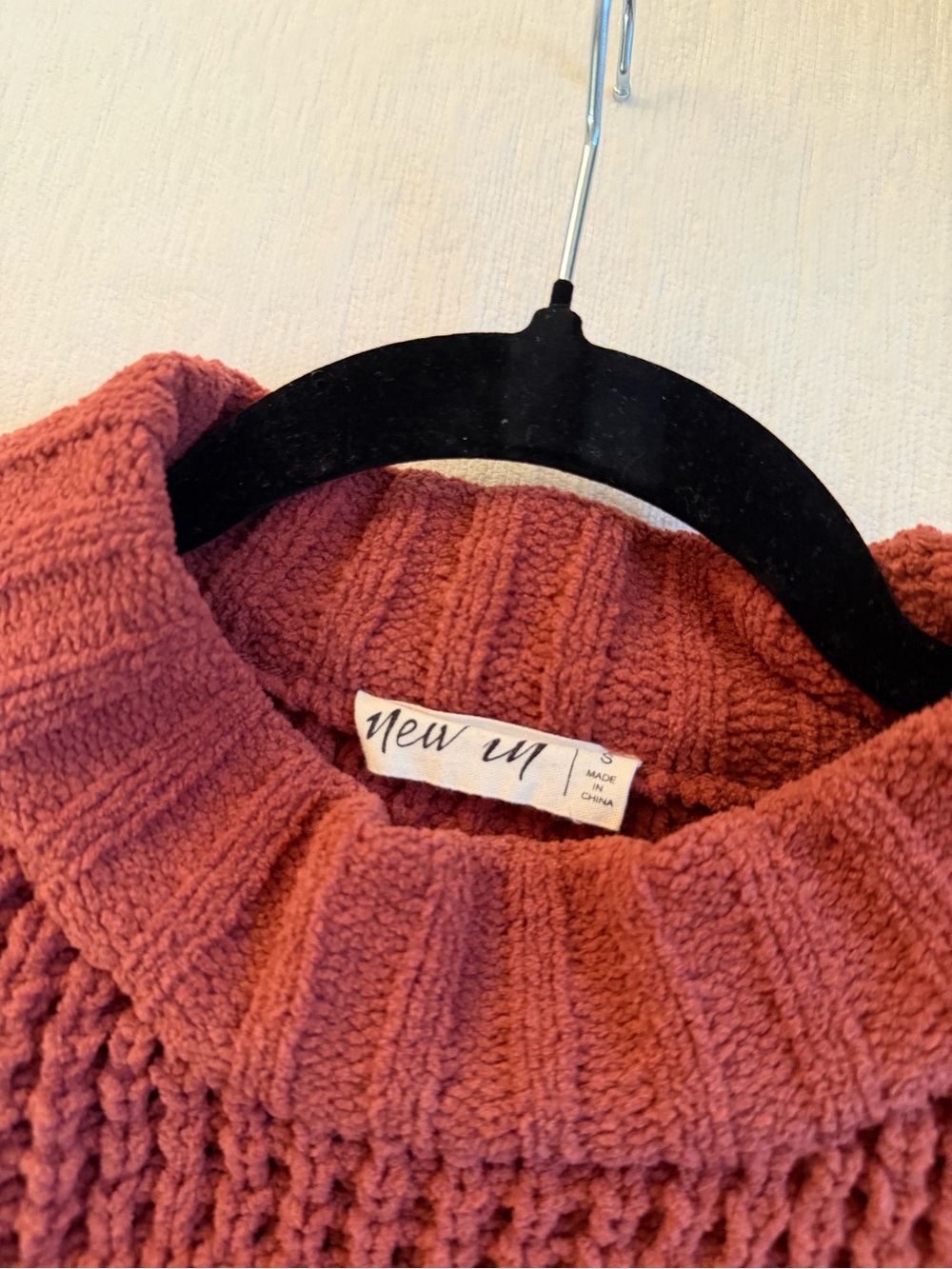 Waffle-Knit Cropped Crewneck Sweater in Dusty Rose - Picture 5 of 5